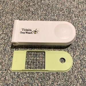 Vidalia Chop Wizard-NWOT